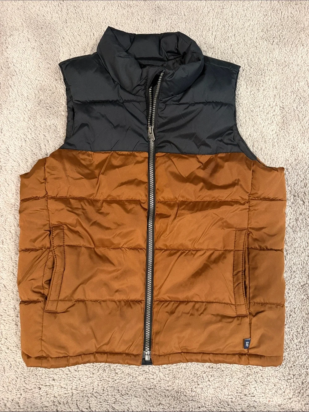 GAP Two-Tone Puffer Vest in Black and Brown